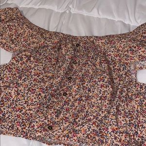 Never Worn Before Off the Shoulders Crop Top